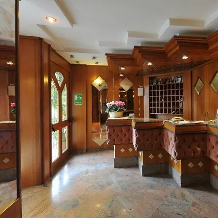 Hotel Vela-3